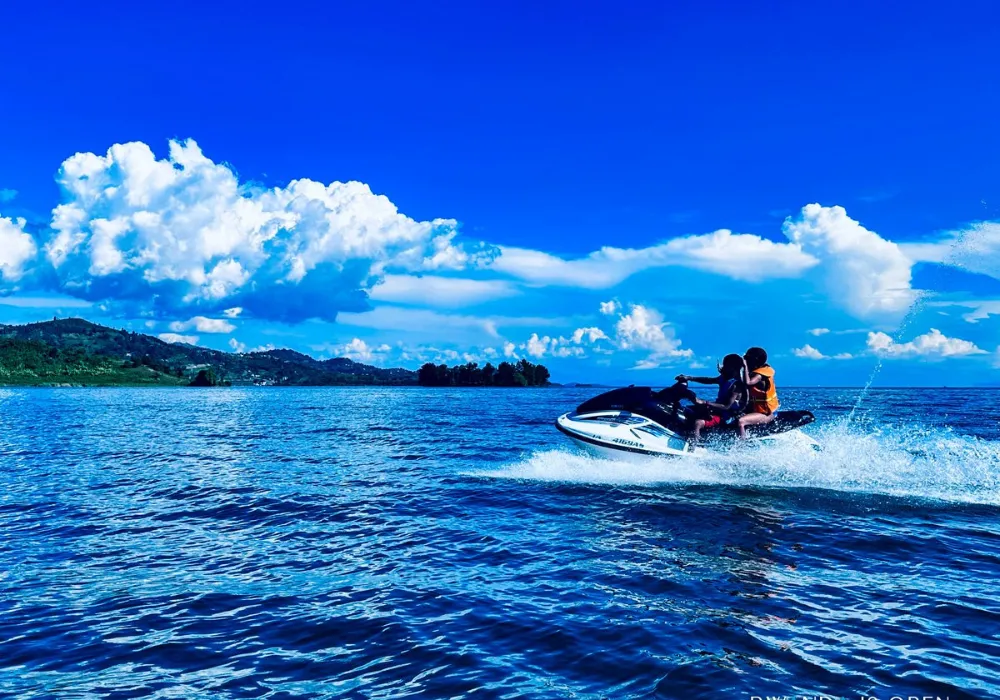 Rubavu (Gisenyi) &amp; Lake Kivu Beach Getaway